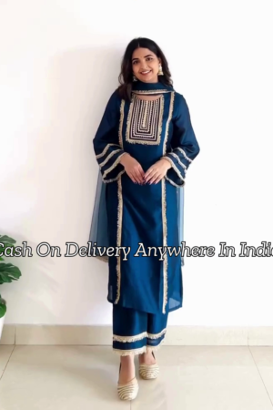 Women Embroidered Regular Thread Work Kurta with Trousers & With Dupatta