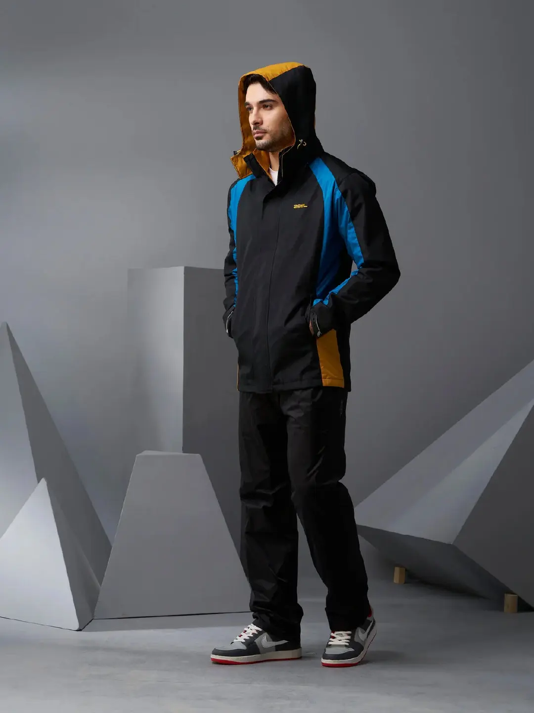 Black Premium Rainsuit - Image 3