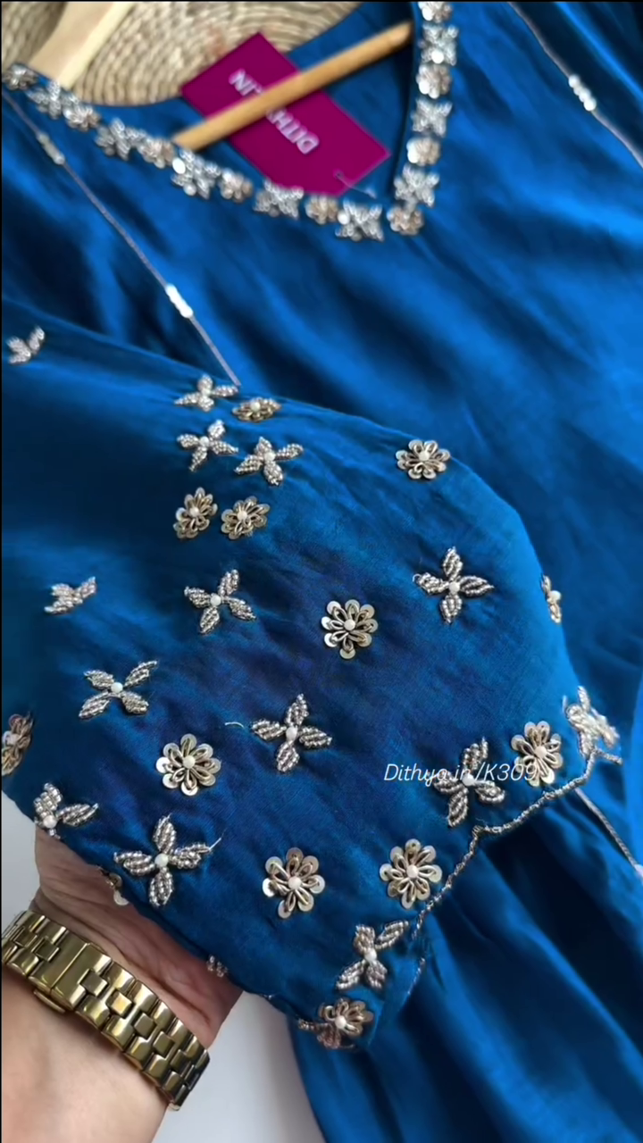 Women Ethnic Motifs Yoke Design Regular Pure Silk Kurti Set With Dupatta - Image 3